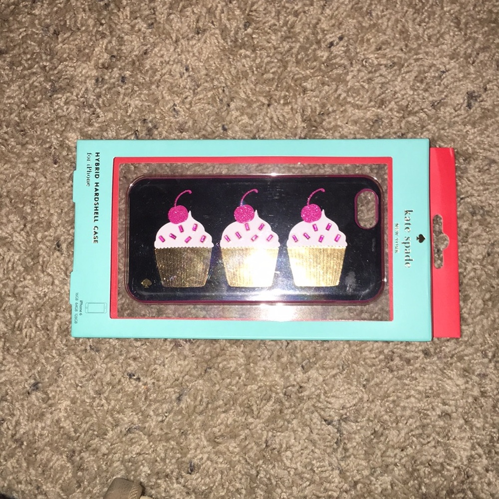 iPhone 6 Kate spade cupcake case